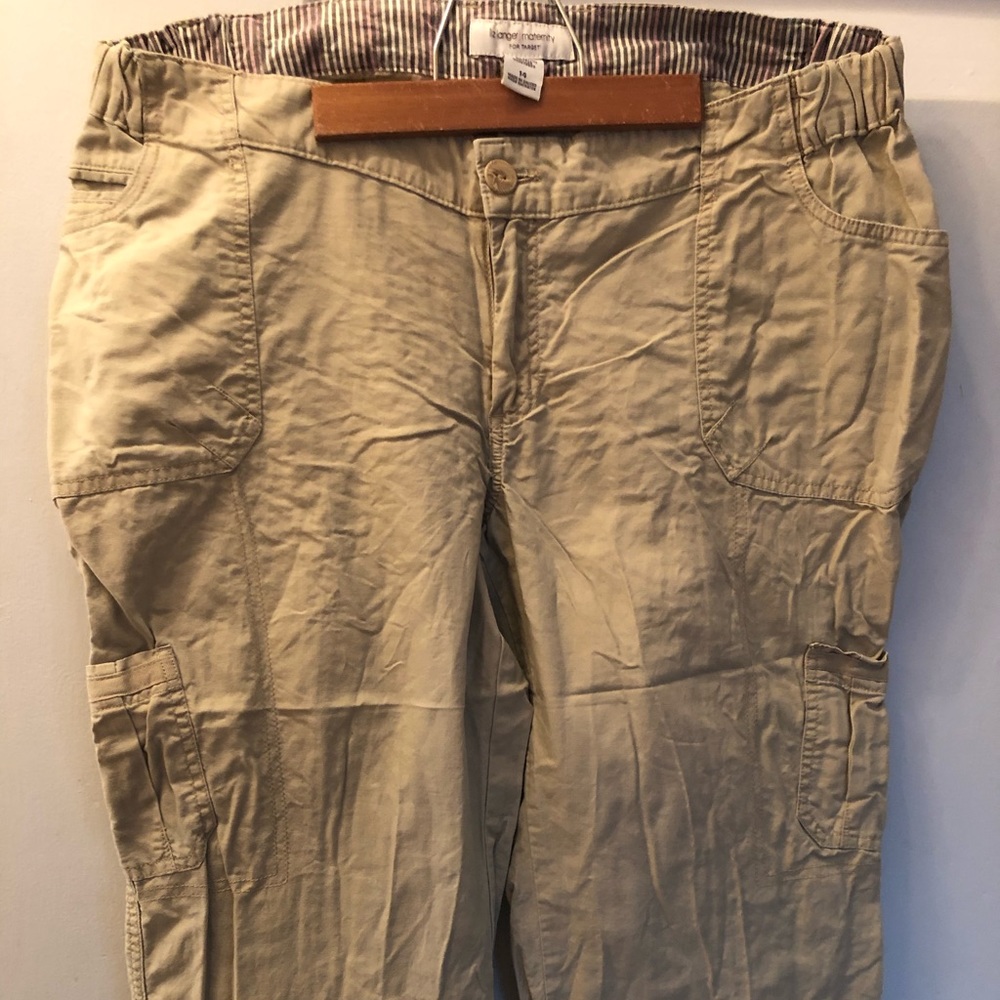 Liz Lange maternity cargo capris